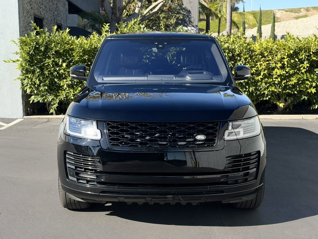 Used 2019 Land Rover Range Rover Supercharged image 3