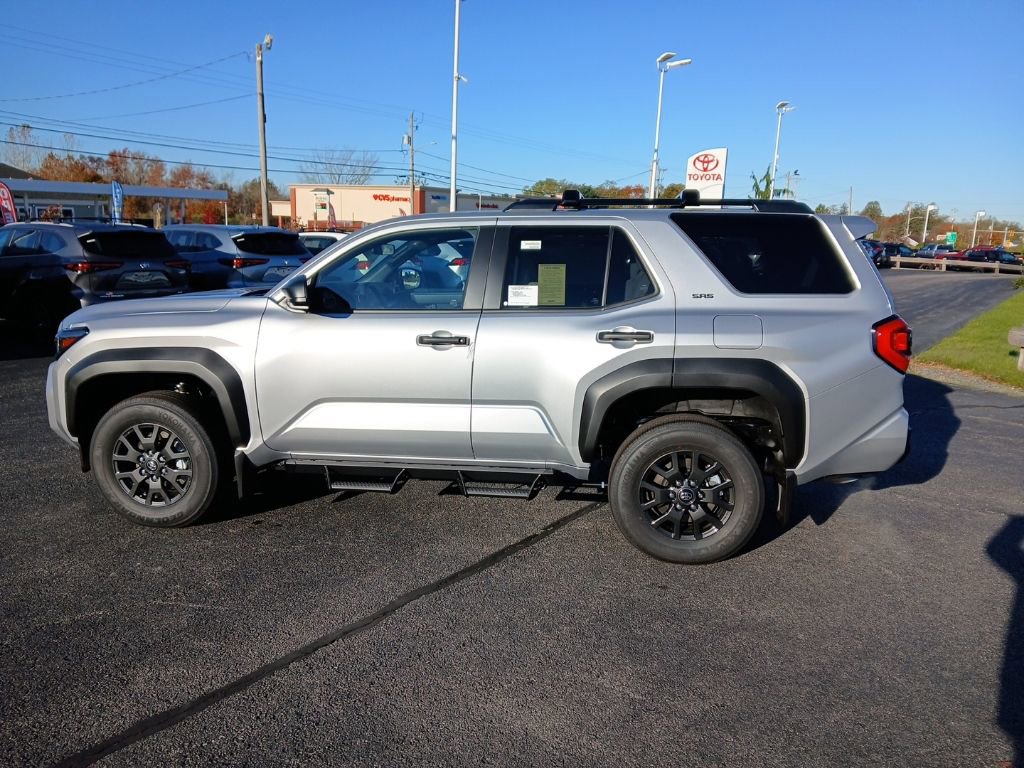 New 2025 Toyota 4Runner SR5 image 4