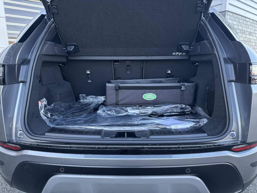 New 2026 Land Rover Range Rover Evoque S image 6