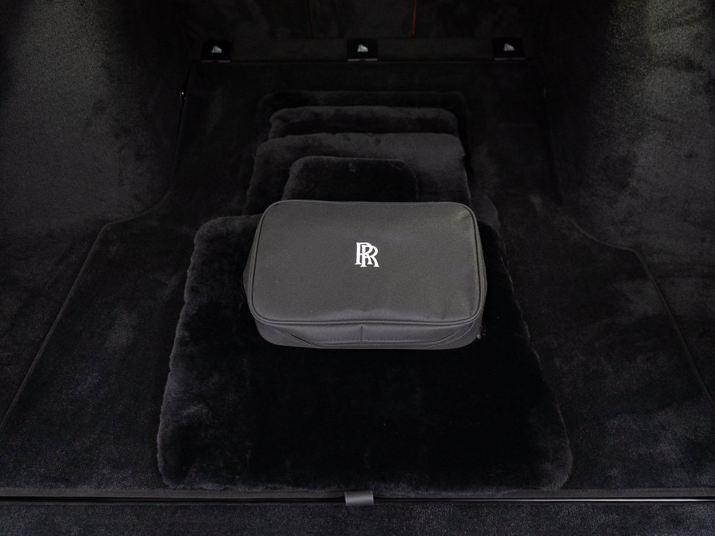 New 2027 Rolls-Royce Cullinan Black Badge AWD/4WD image 53