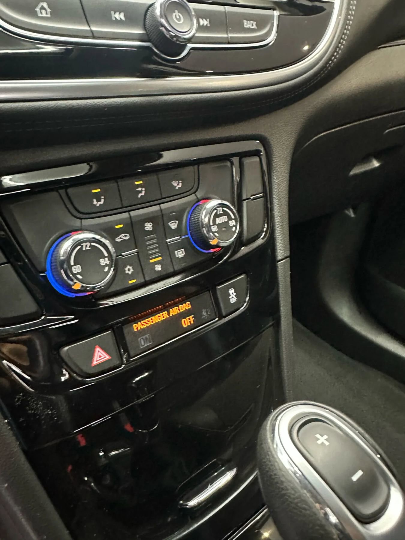 Used 2017 Buick Encore Preferred w/ Experience Buick Package image 19