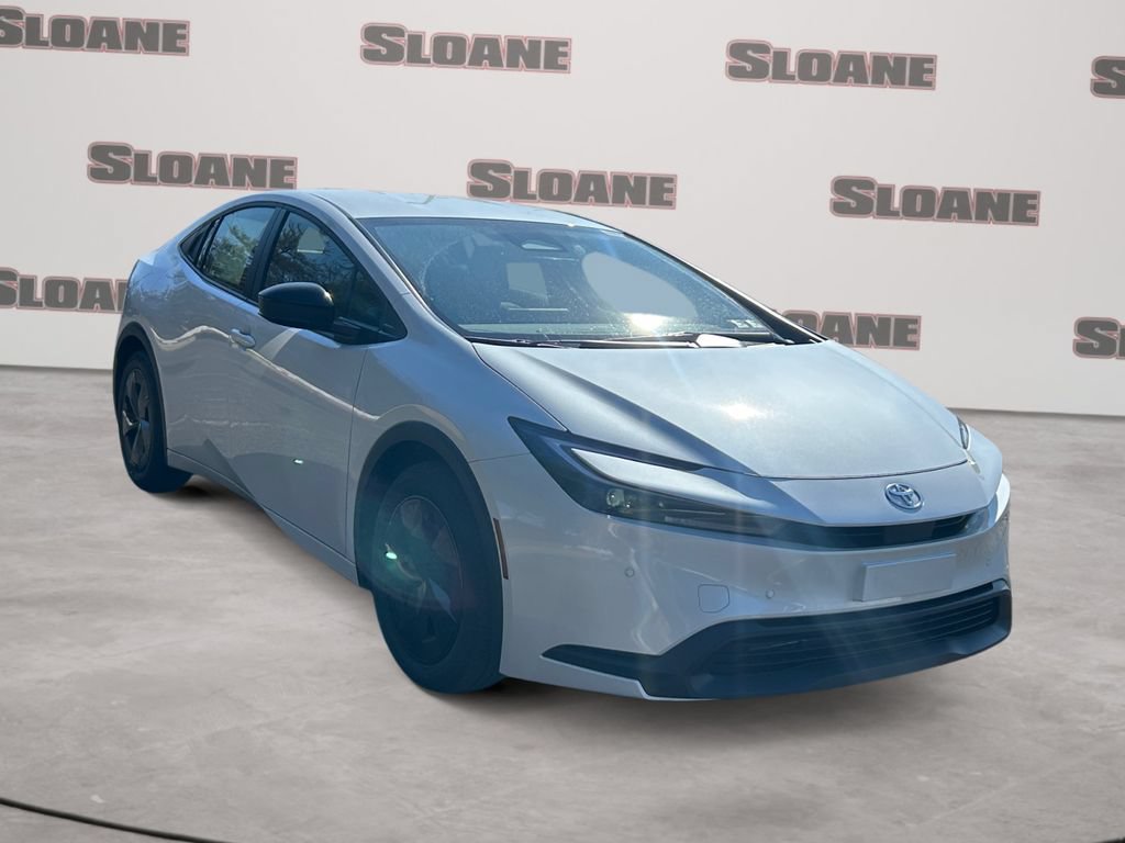 New 2026 Toyota Prius LE FWD image 7