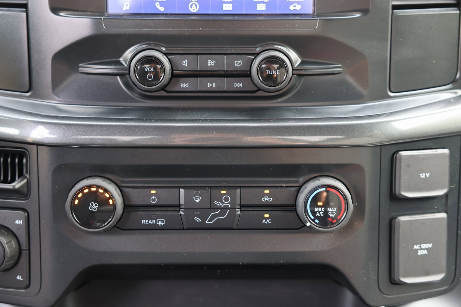 Certified 2022 Ford F150 XL w/ STX Appearance Package image 25