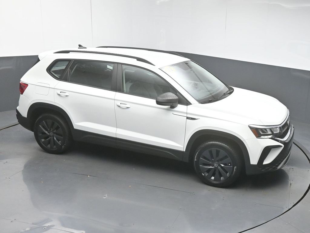 Used 2022 Volkswagen Taos S image 42