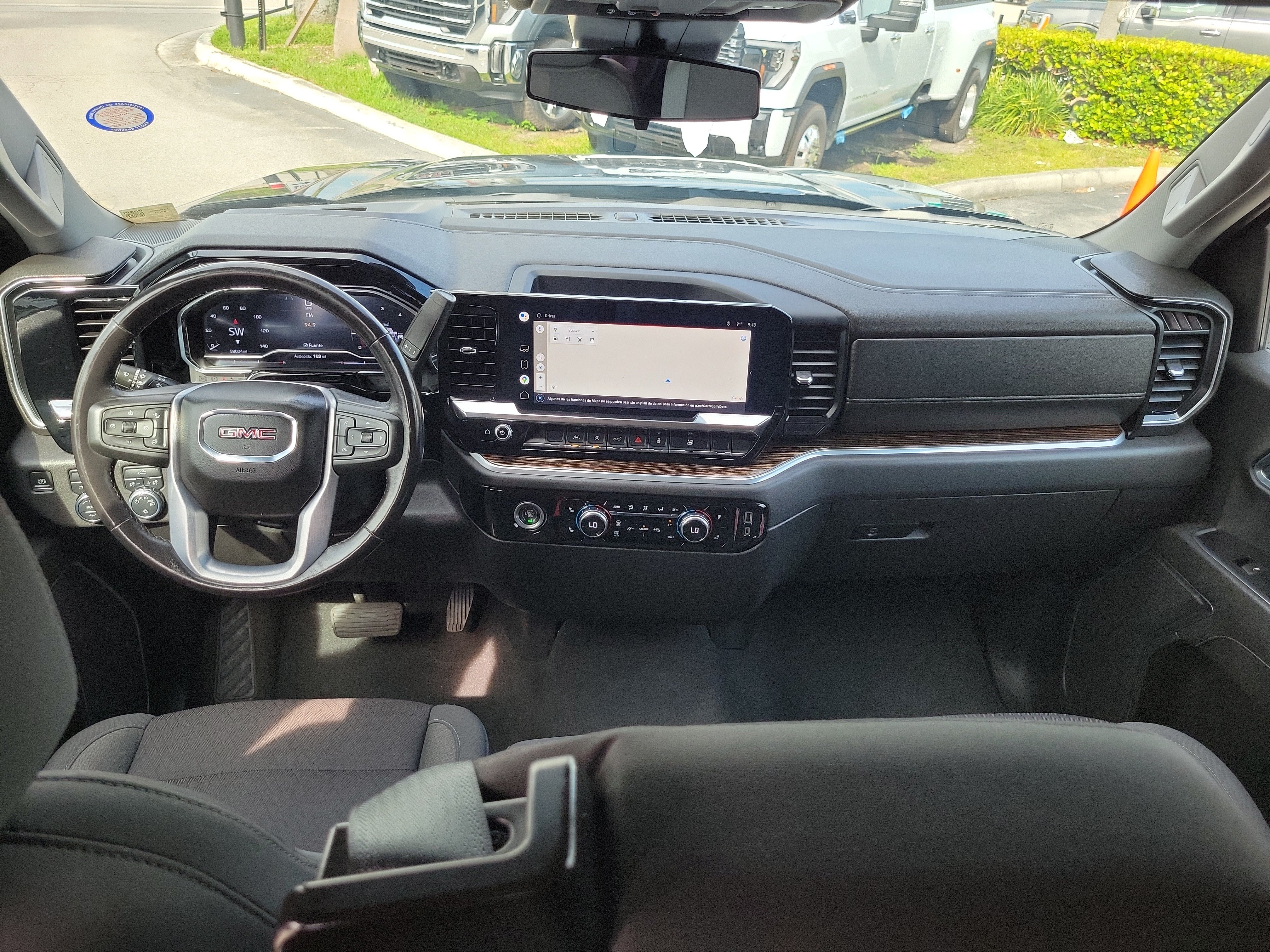 Used 2022 GMC Sierra 1500 SLE AWD/4WD image 16