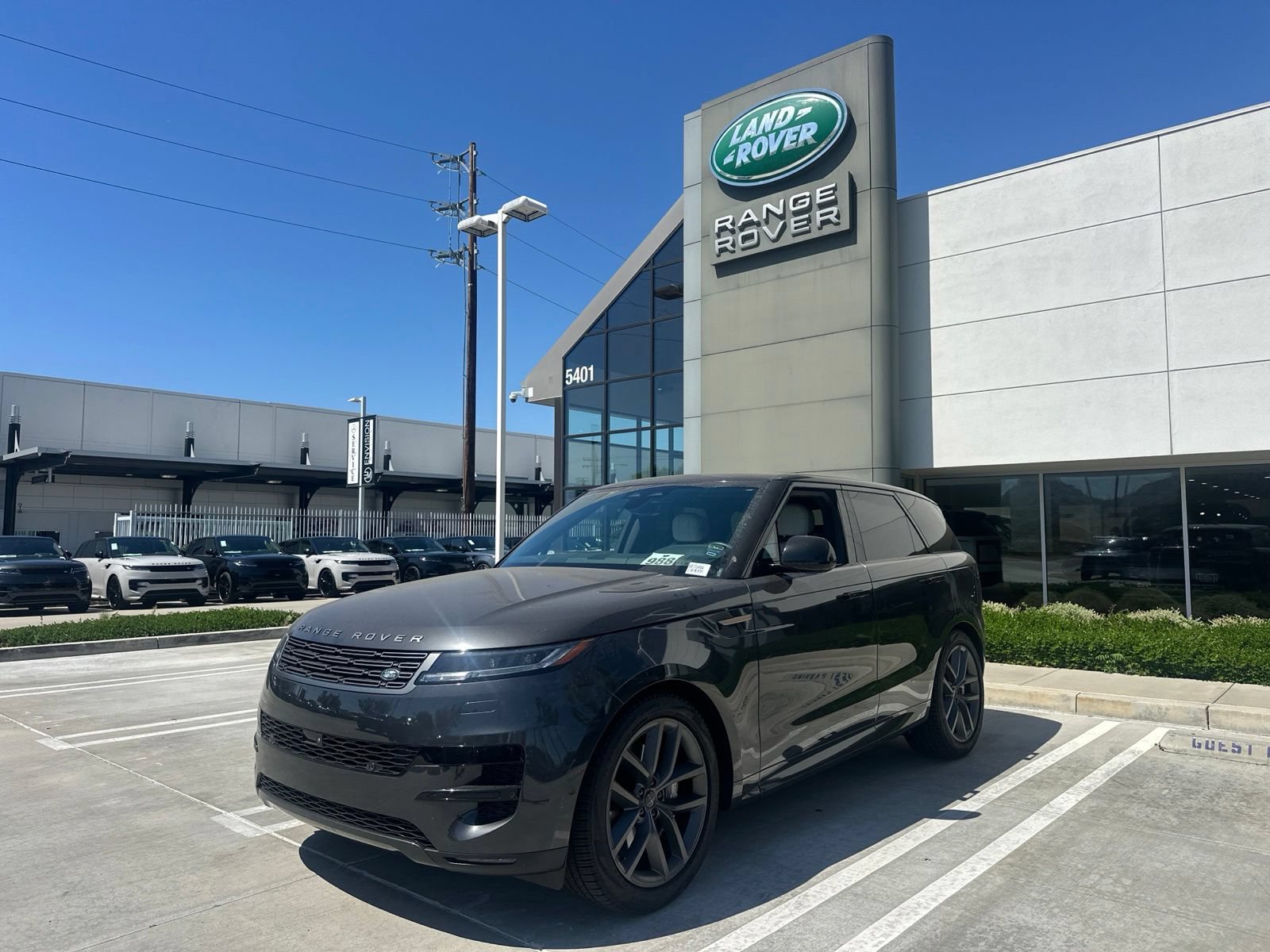 Used 2026 Land Rover Range Rover Sport SE AWD/4WD video 1