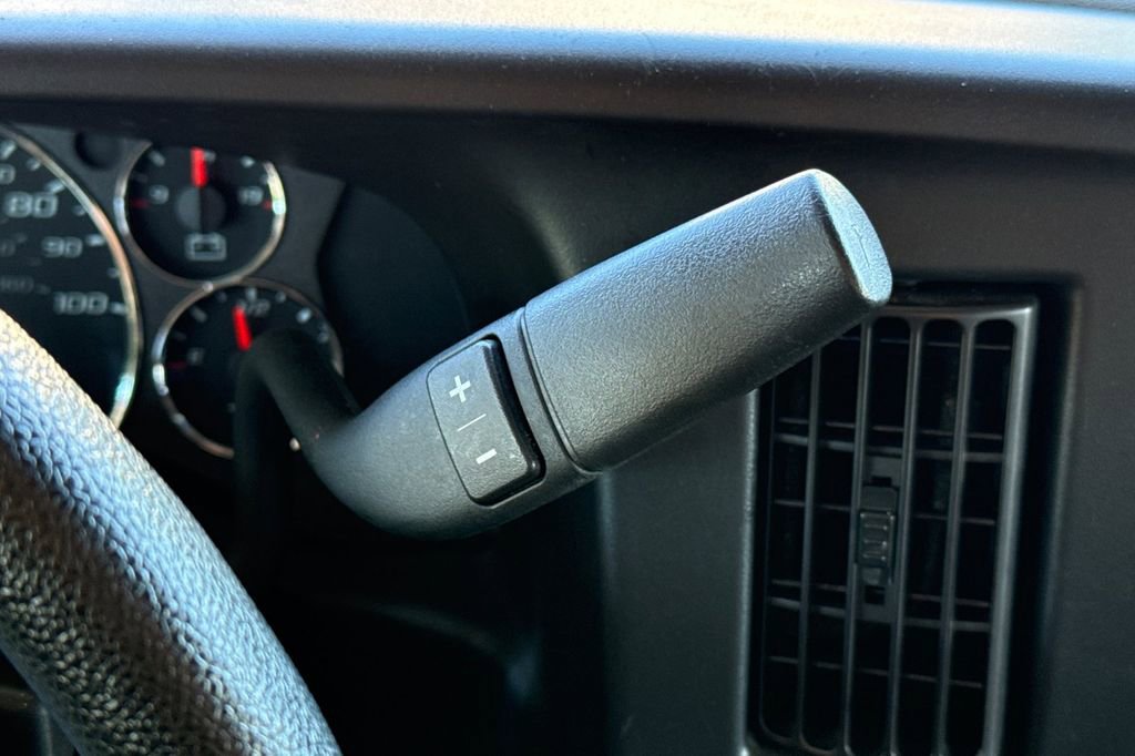 Used 2024 Chevrolet Express 3500 LT w/ LT Preferred Equipment Group image 27