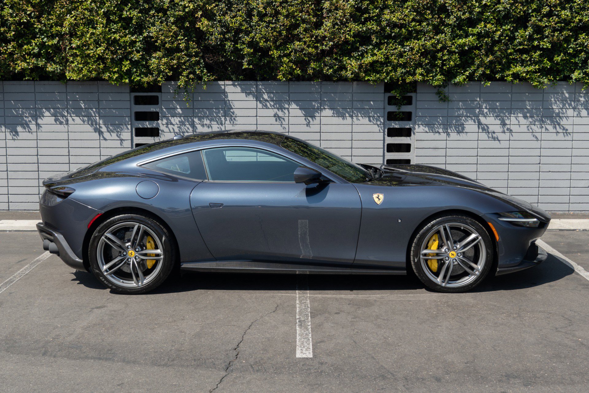 Used 2024 Ferrari Roma image 8
