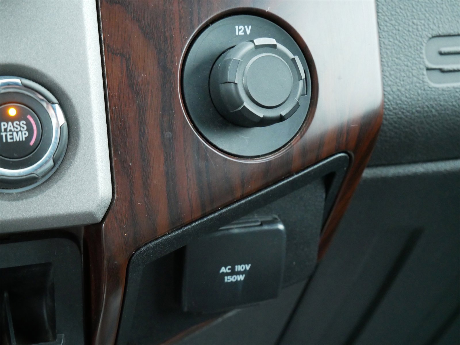 Used 2015 Ford F450 Lariat image 22