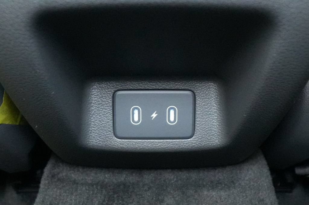 New 2025 Hyundai Sonata Limited FWD image 36