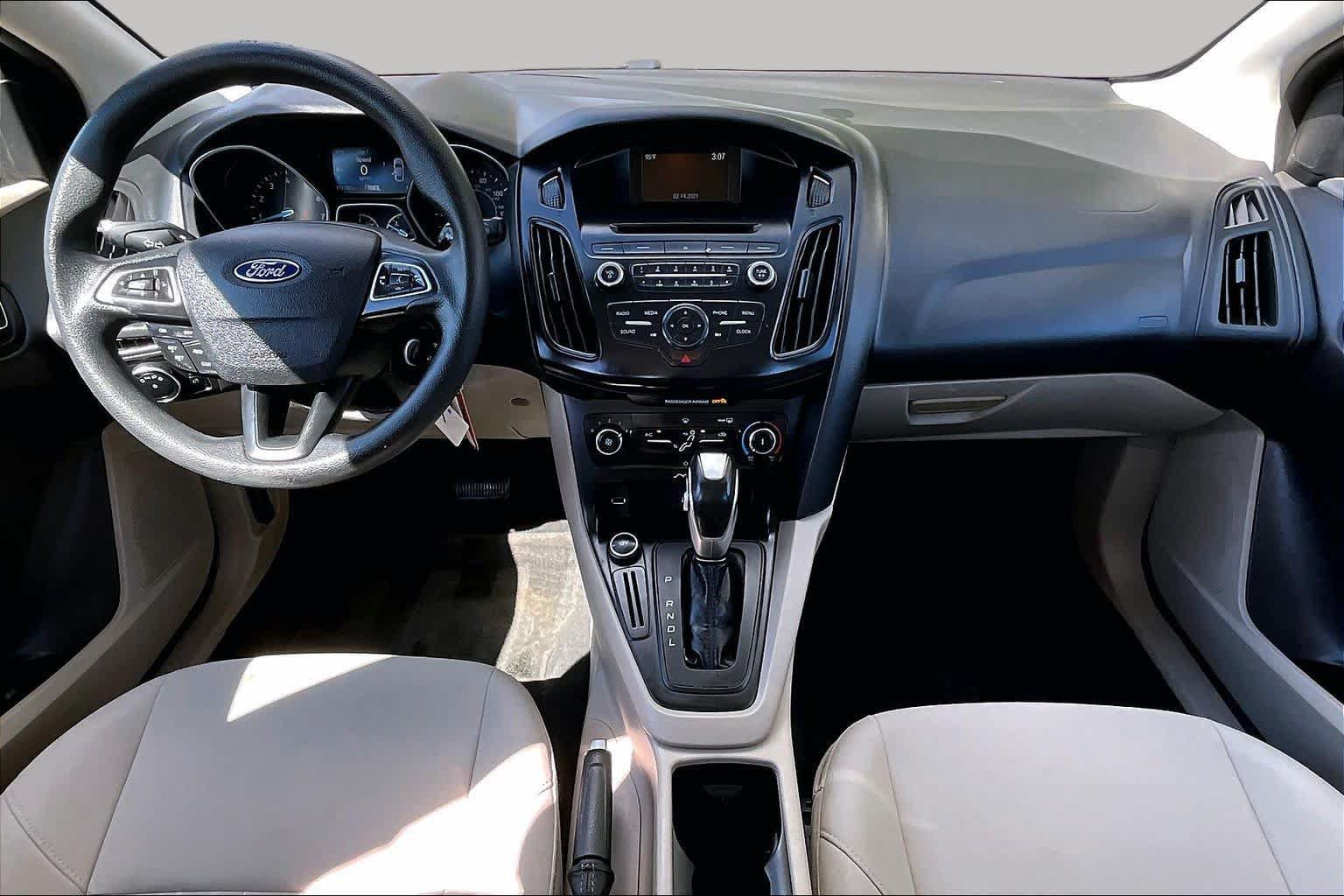 Used 2015 Ford Focus SE FWD image 15