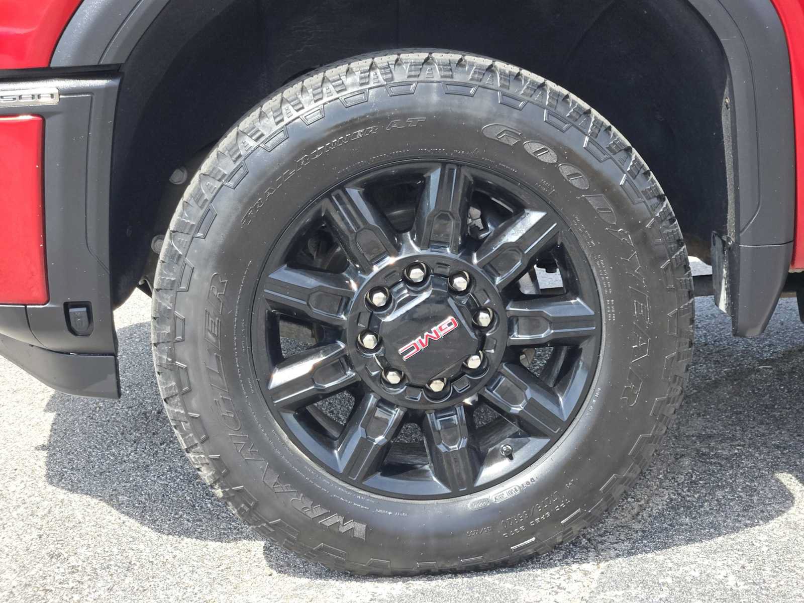 Certified 2024 GMC Sierra 2500 AT4 w/ AT4 Premium Plus Package AWD/4WD image 13