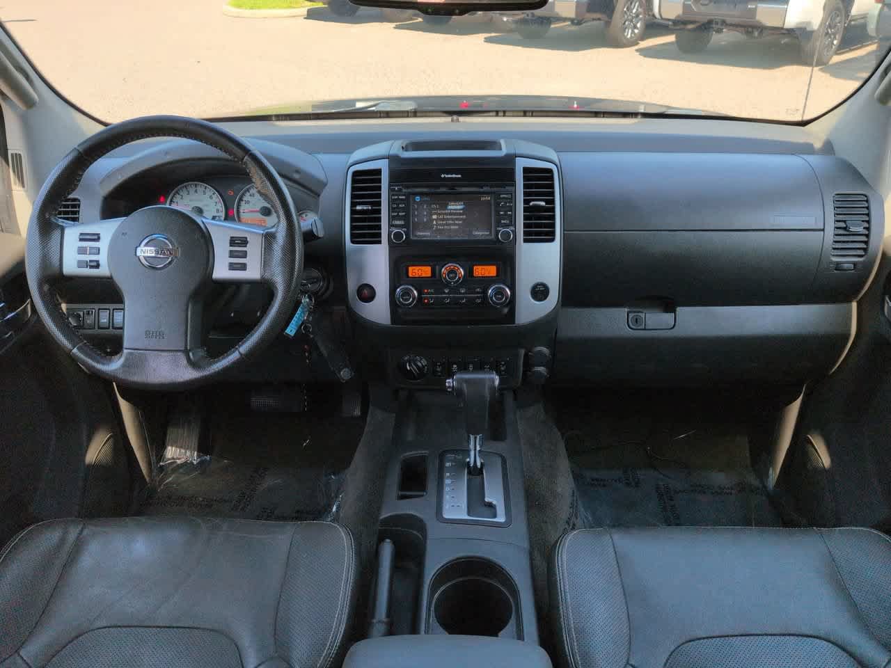 Used 2014 Nissan Frontier PRO-4X w/ Pro-4x Luxury Package AWD/4WD image 14