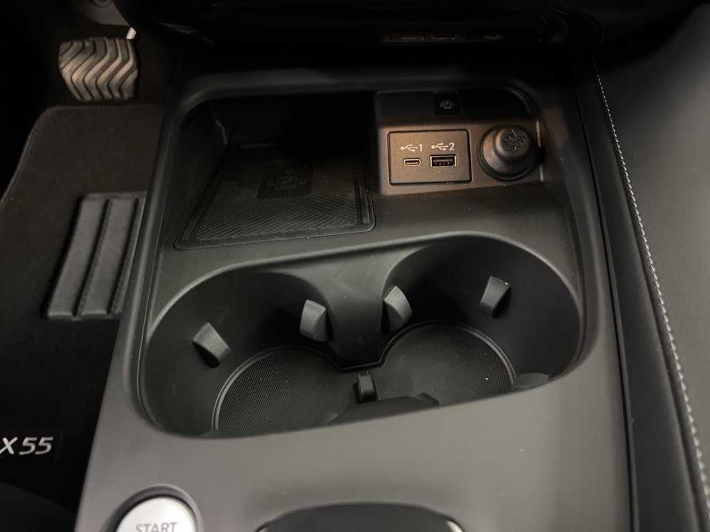 Certified 2025 INFINITI QX55 Essential image 18