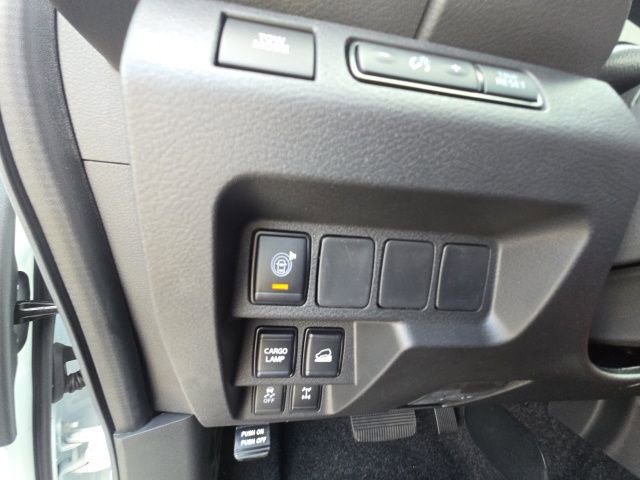 New 2025 Nissan Frontier PRO-4X image 19