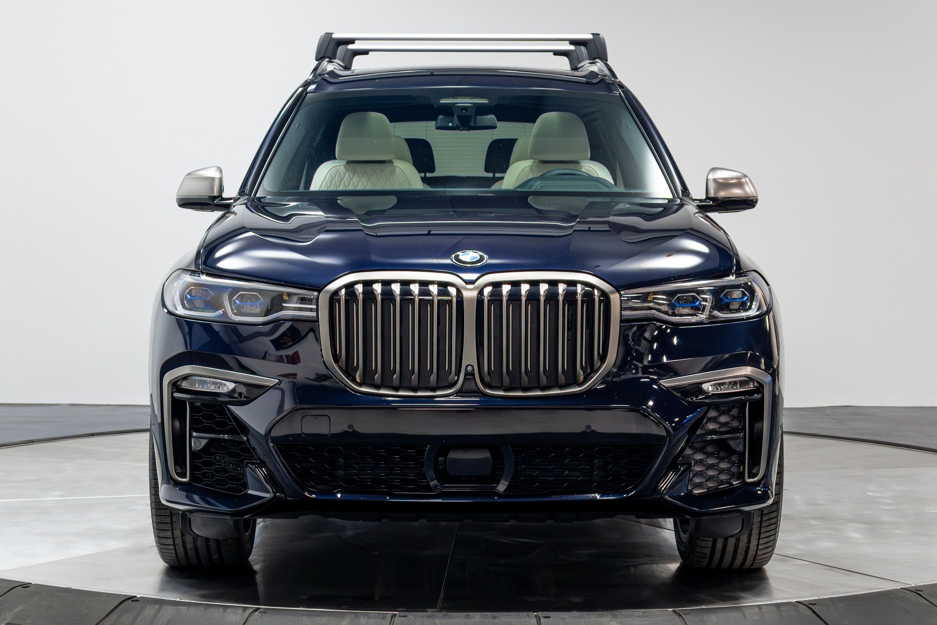 Used 2021 BMW X7 M50i image 47