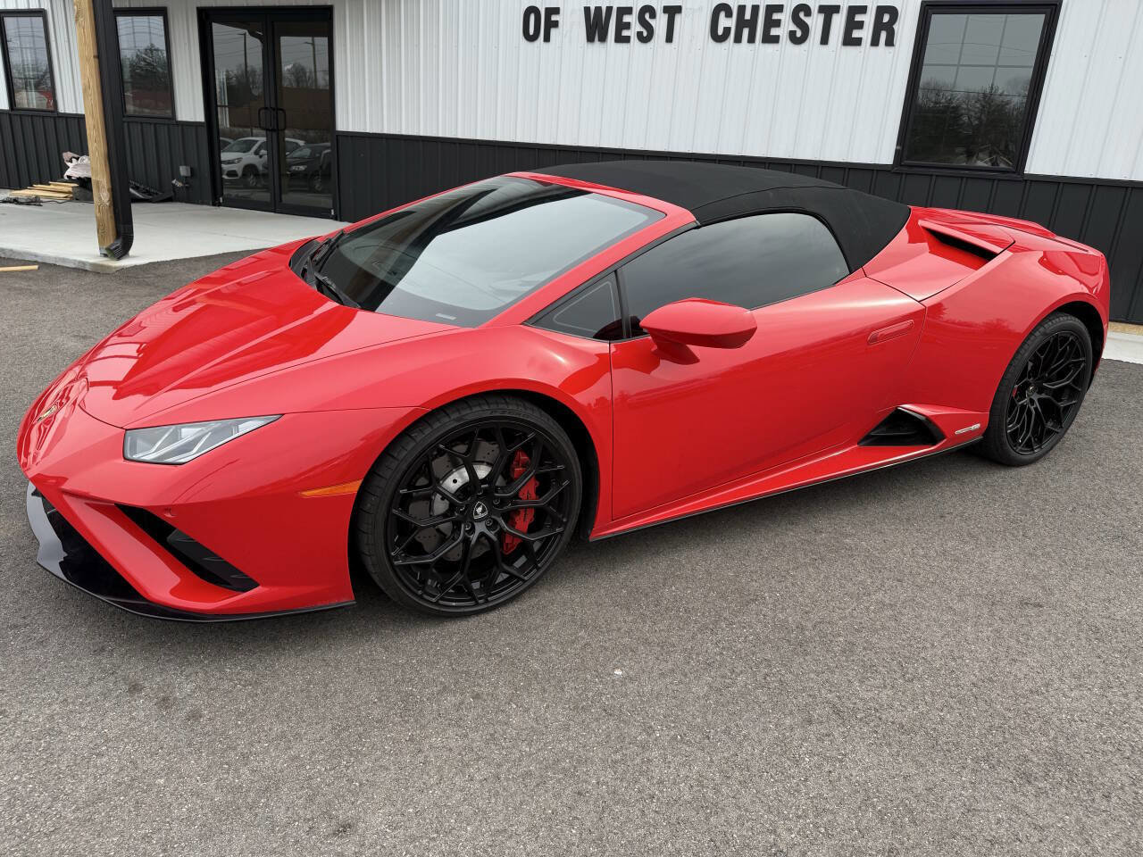Used 2020 Lamborghini Huracan EVO image 15