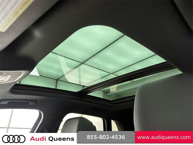 Certified 2025 Audi Q3 2.0T Premium w/ Convenience Package image 22