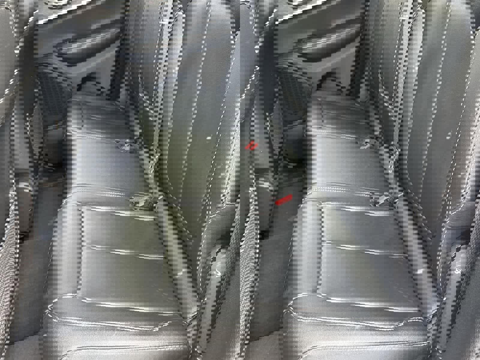 Used 2023 Jeep Grand Cherokee Limited image 14