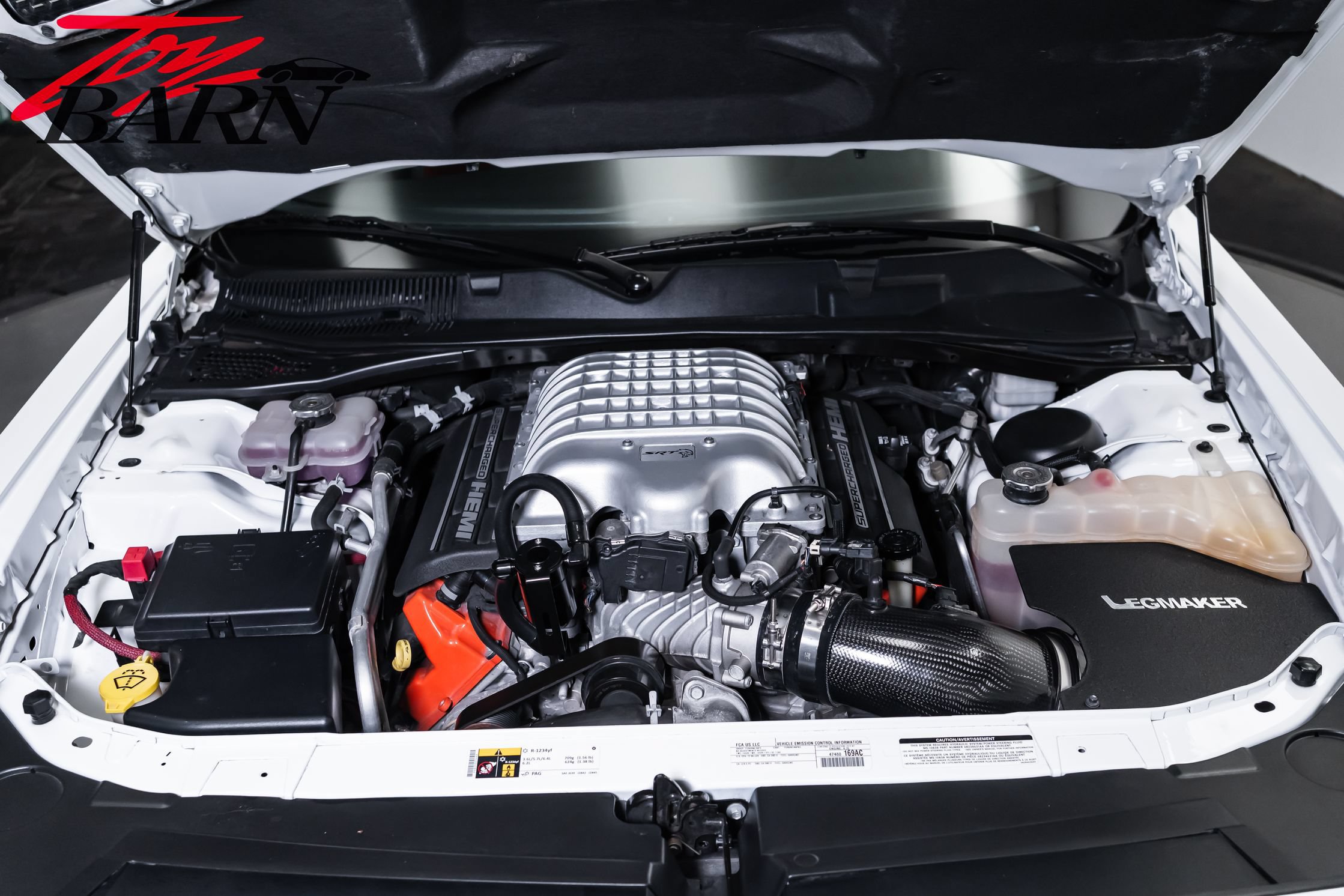 Used 2015 Dodge Challenger SRT Hellcat RWD image 42