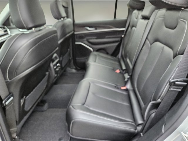 New 2023 Jeep Grand Cherokee 4WD 4xe image 16