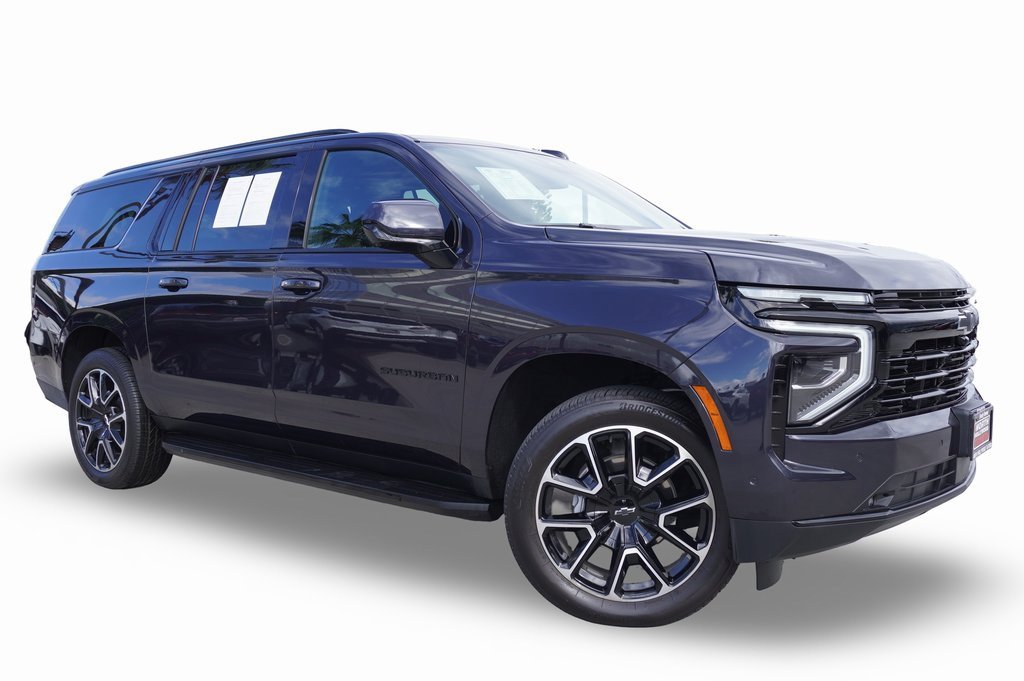 Used 2025 Chevrolet Suburban RST