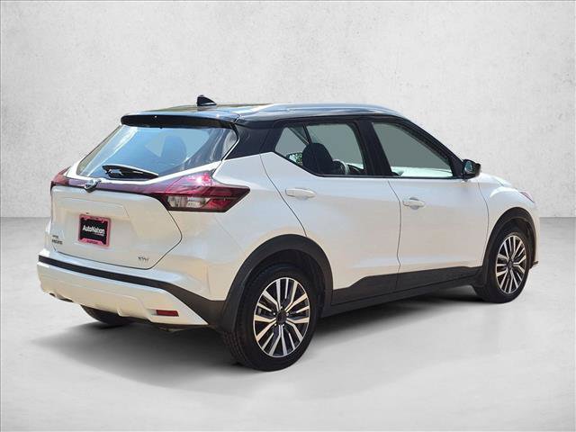 Used 2022 Nissan Kicks SV FWD image 5