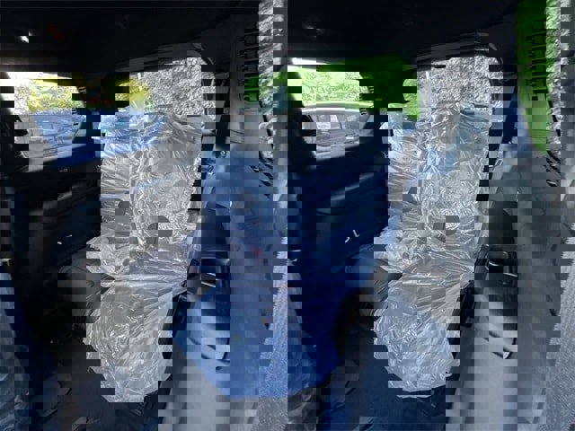 New 2025 Jeep Grand Cherokee L Limited w/ Black Appearance Package image 14