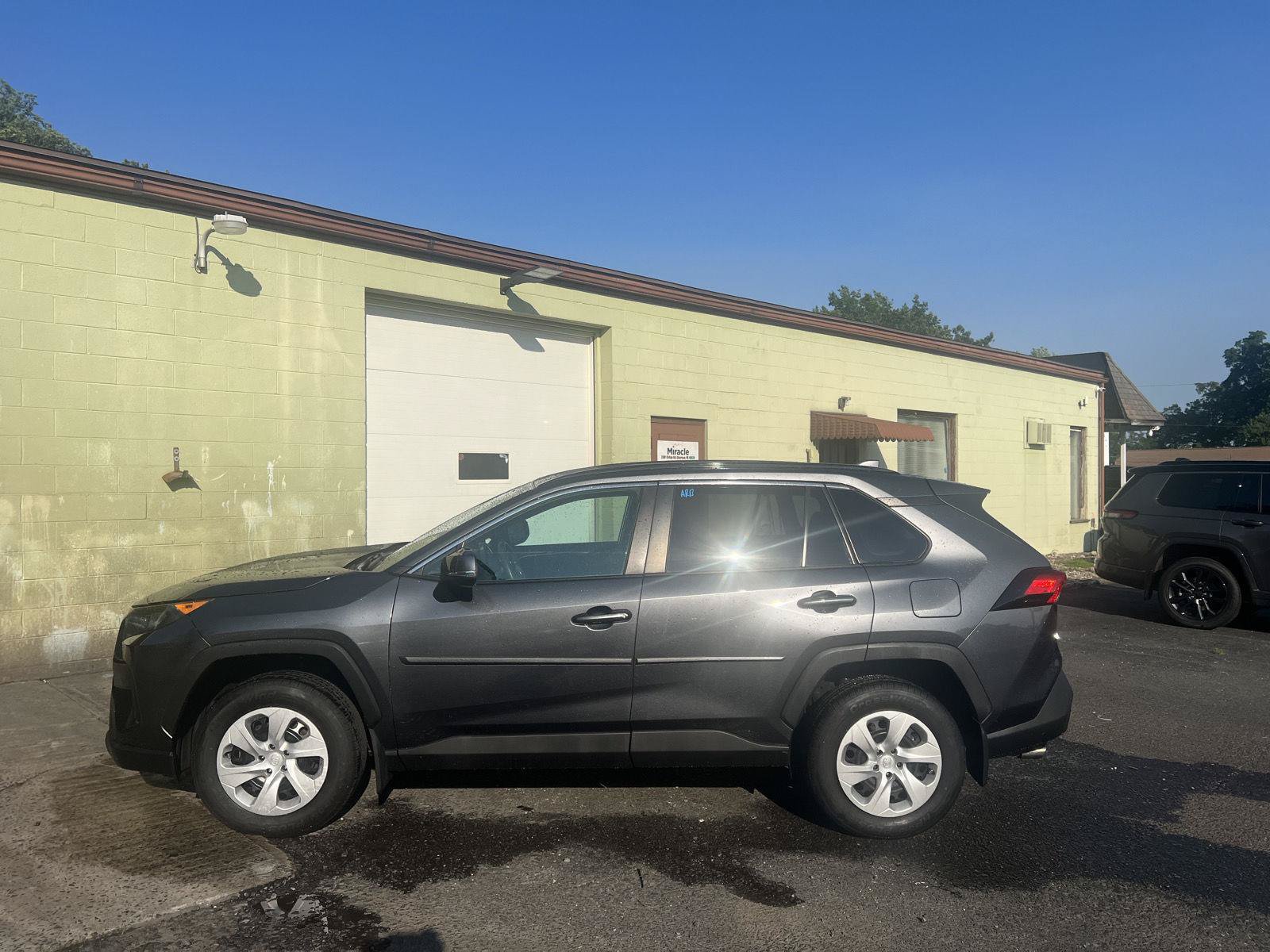 Used 2020 Toyota RAV4 LE w/ All Weather Liner Package AWD/4WD image 6