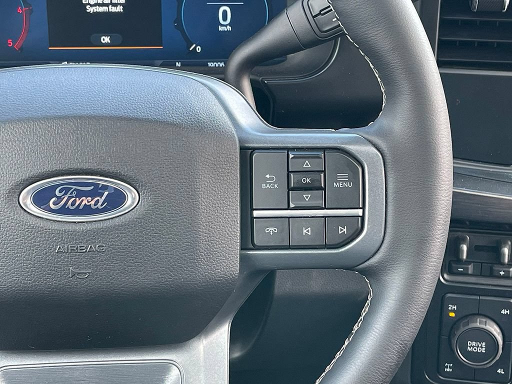Used 2025 Ford F350 Lariat w/ Camper Package AWD/4WD image 38