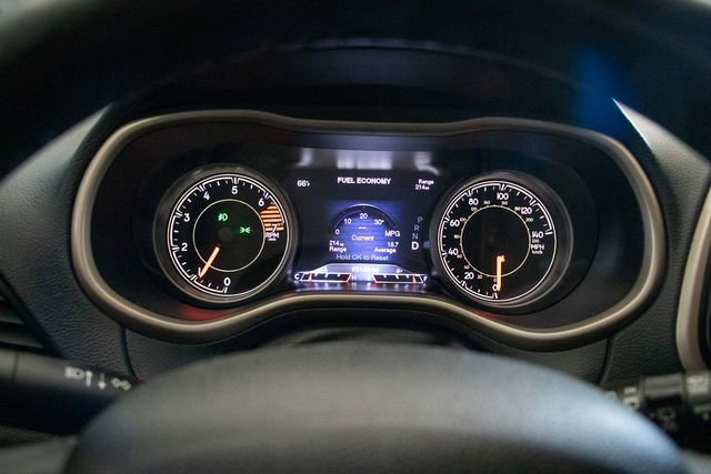 Used 2018 Jeep Cherokee Limited w/ High Altitude Package image 29