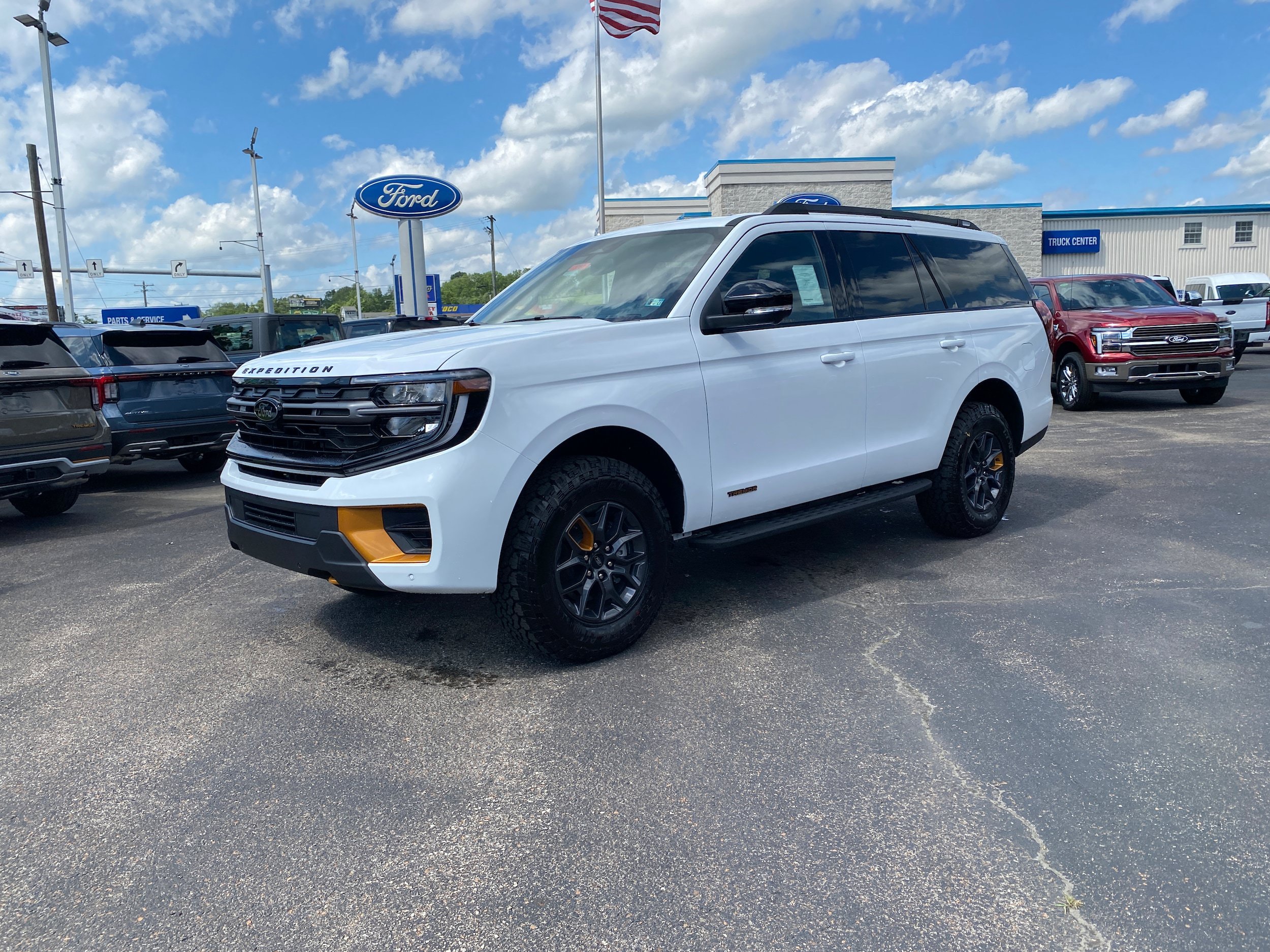 New 2026 Ford Expedition Tremor AWD/4WD image 2