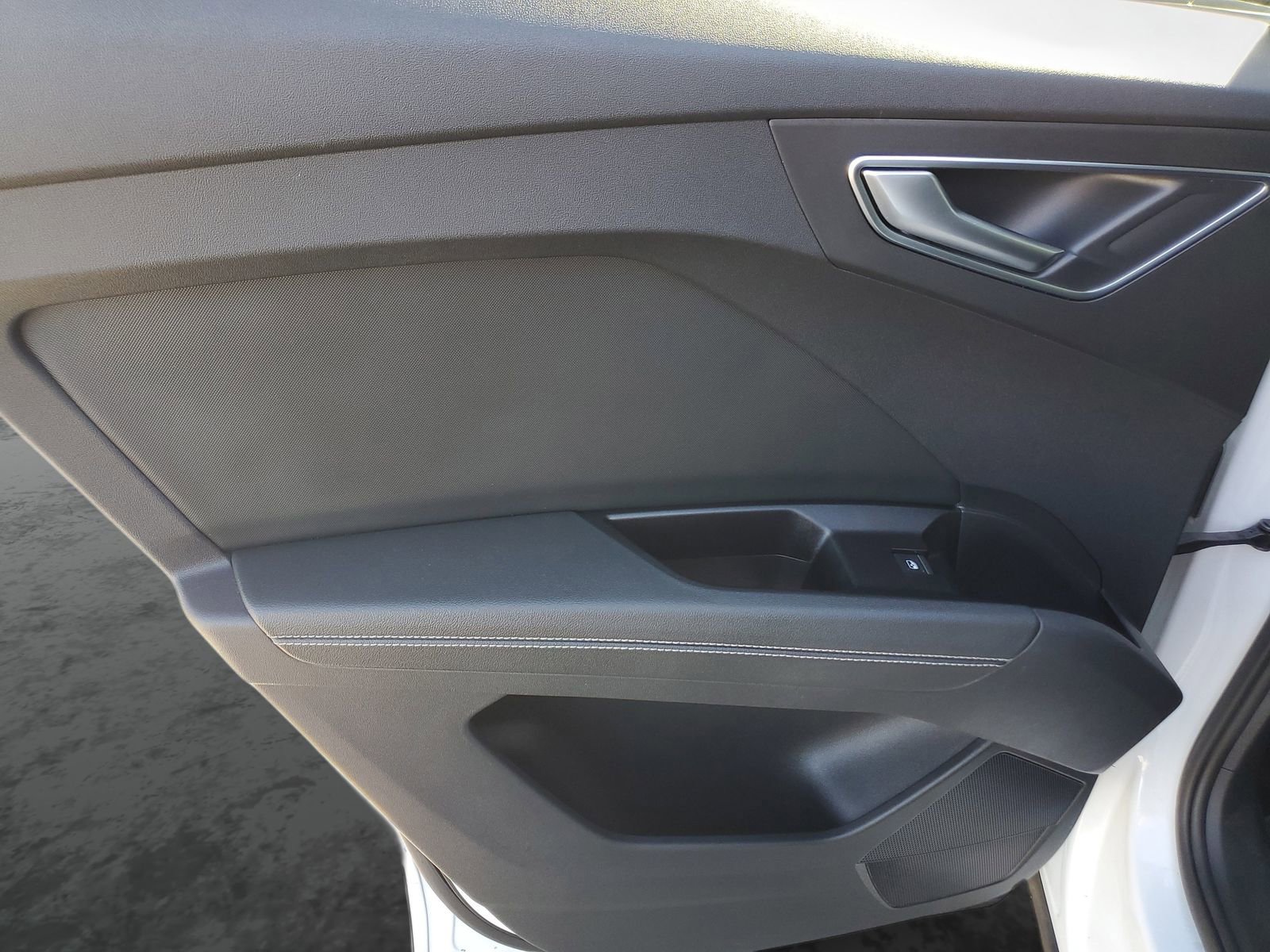 Used 2023 Audi Q4 e-tron Premium w/ 20" Wheel Package image 16