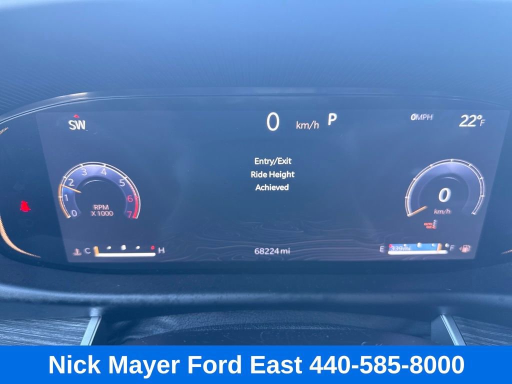 Used 2024 Jeep Wagoneer Series III image 11