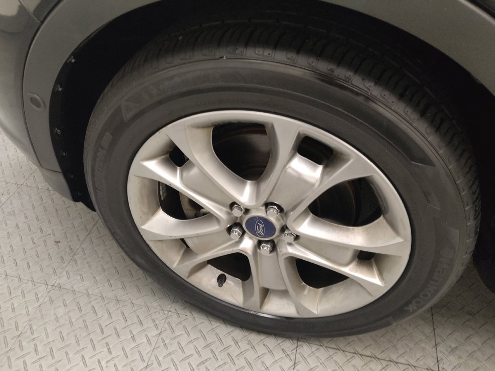 Used 2015 Ford Escape Titanium w/ Equipment Group 301A AWD/4WD image 31