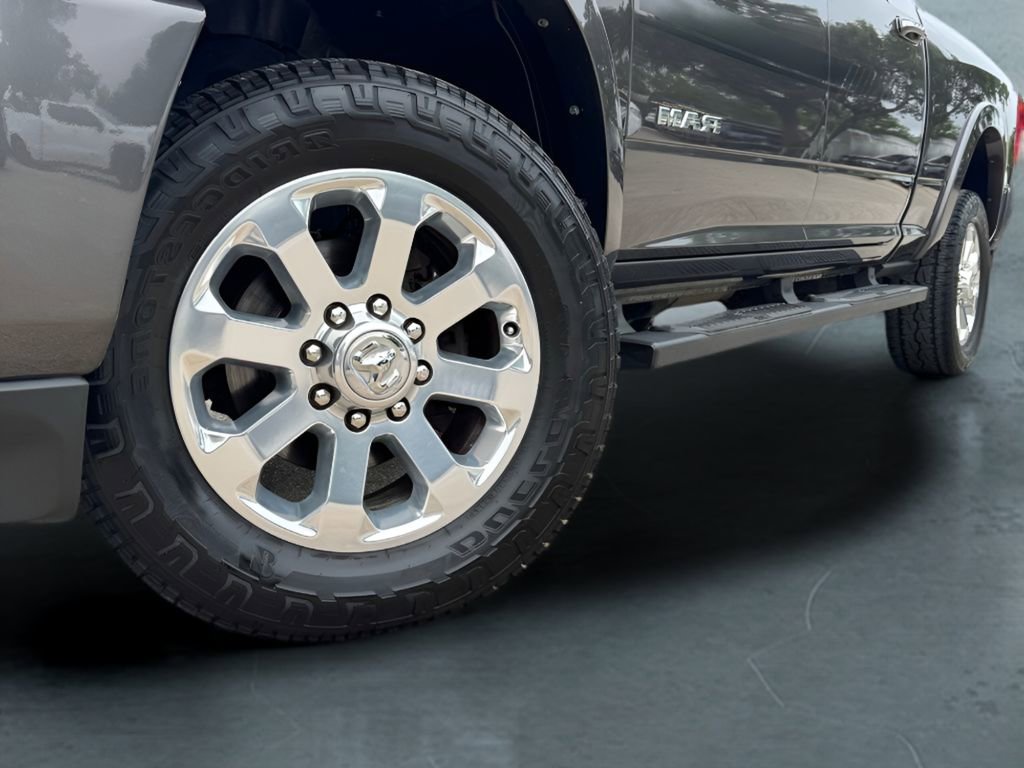 Used 2020 RAM 2500 Laramie AWD/4WD image 2