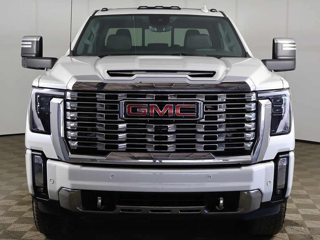 Used 2024 GMC Sierra 2500 Denali w/ Denali Reserve Package AWD/4WD image 14