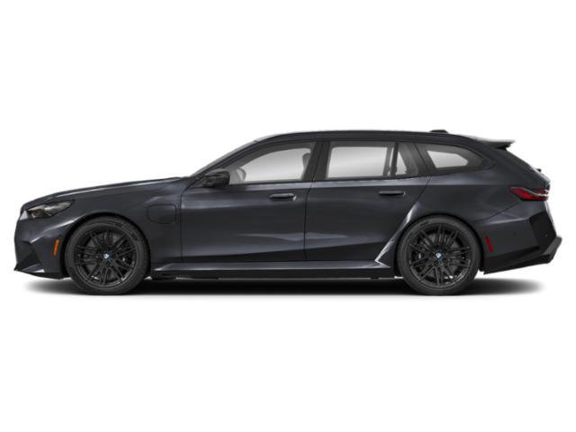 New 2027 BMW M5 Touring AWD/4WD image 3