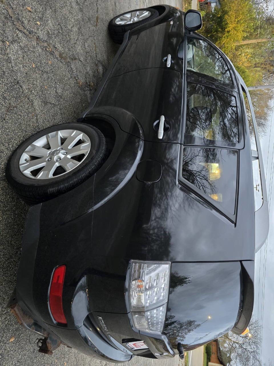 Used 2008 Mitsubishi Outlander XLS image 7