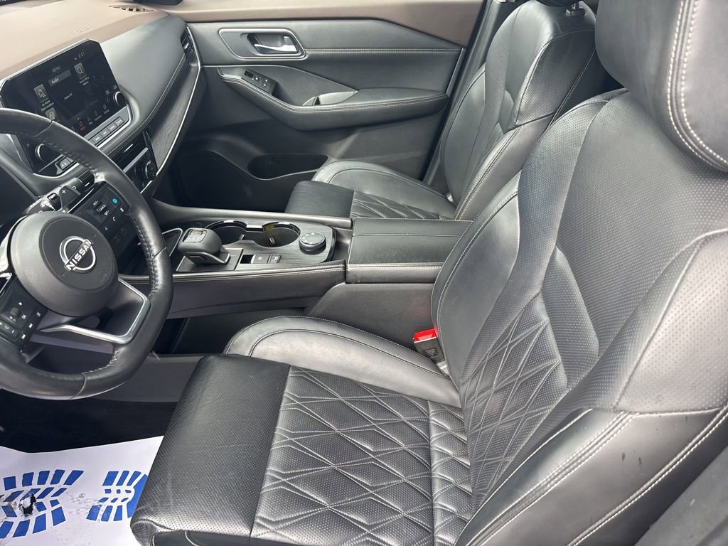 Used 2022 Nissan Rogue Platinum w/ Head-Up Display Package image 19