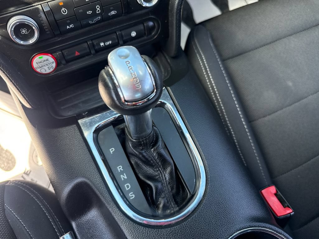 Used 2016 Ford Mustang Convertible RWD image 25