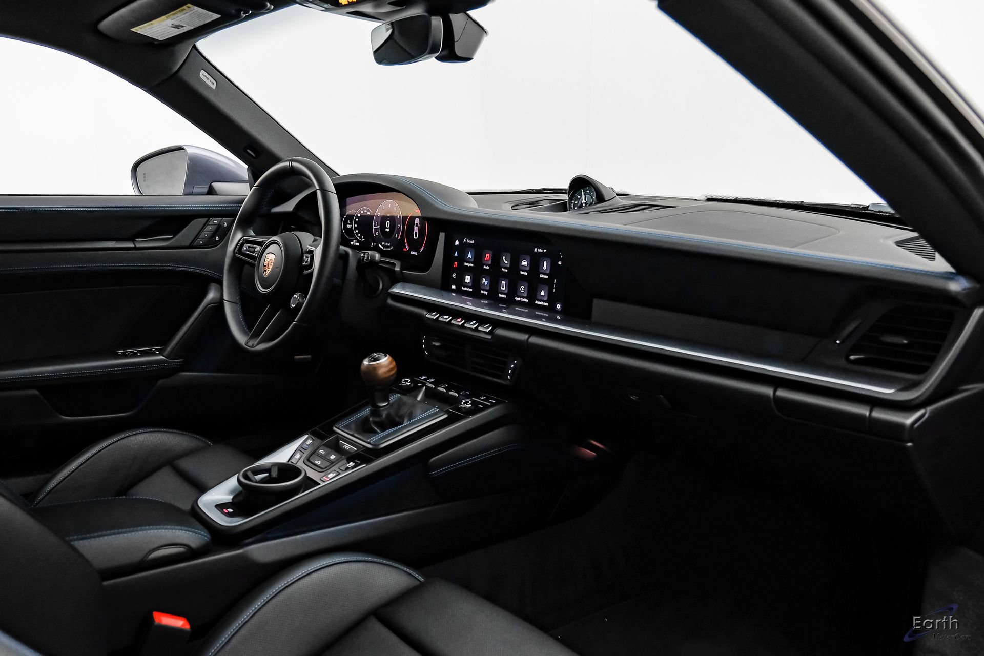 Used 2025 Porsche 911 Carrera T image 42