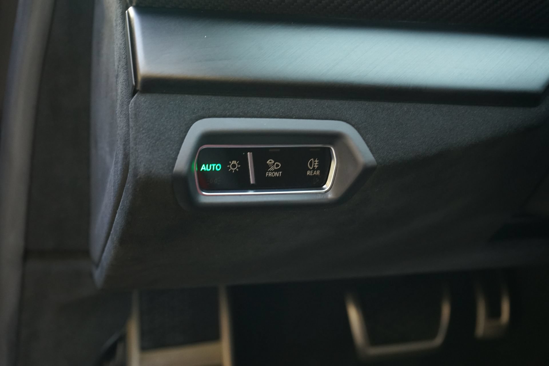 Used 2023 Lamborghini Urus Performante AWD/4WD image 42