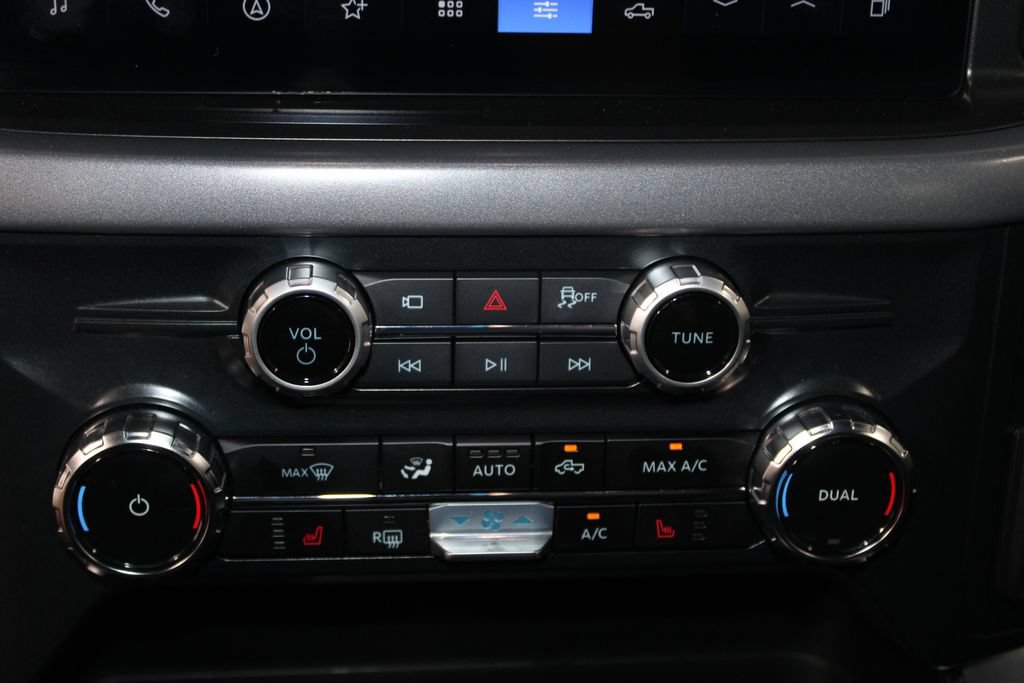 Used 2025 Ford F150 XLT w/ Equipment Group 302A MID AWD/4WD image 29