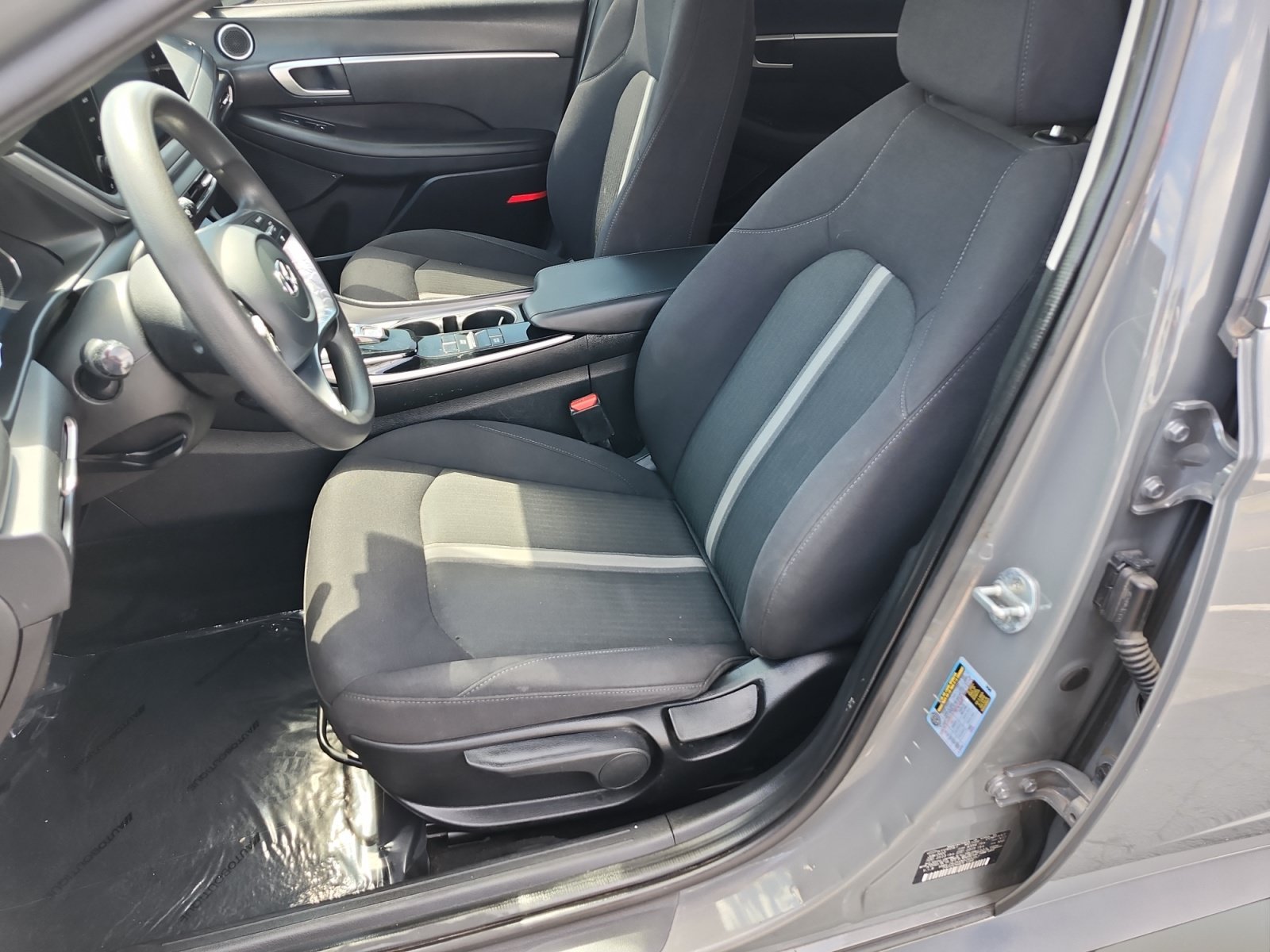 Used 2022 Hyundai Sonata SE FWD image 9