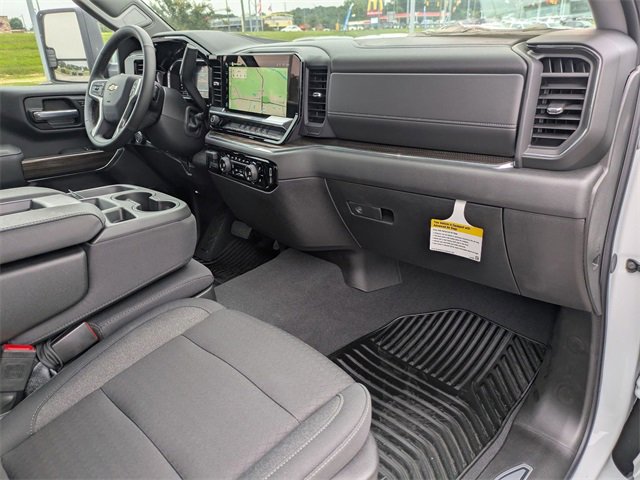 New 2025 Chevrolet Silverado 2500 LT w/ Convenience Package image 31