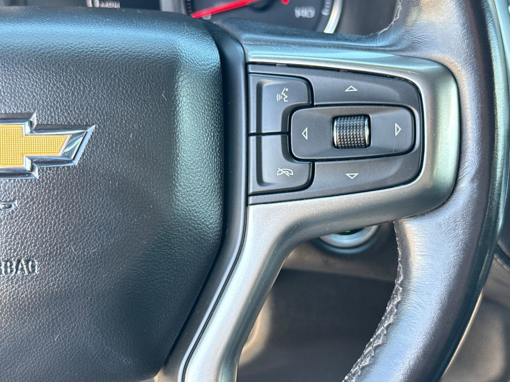 Used 2021 Chevrolet Suburban LS RWD image 17