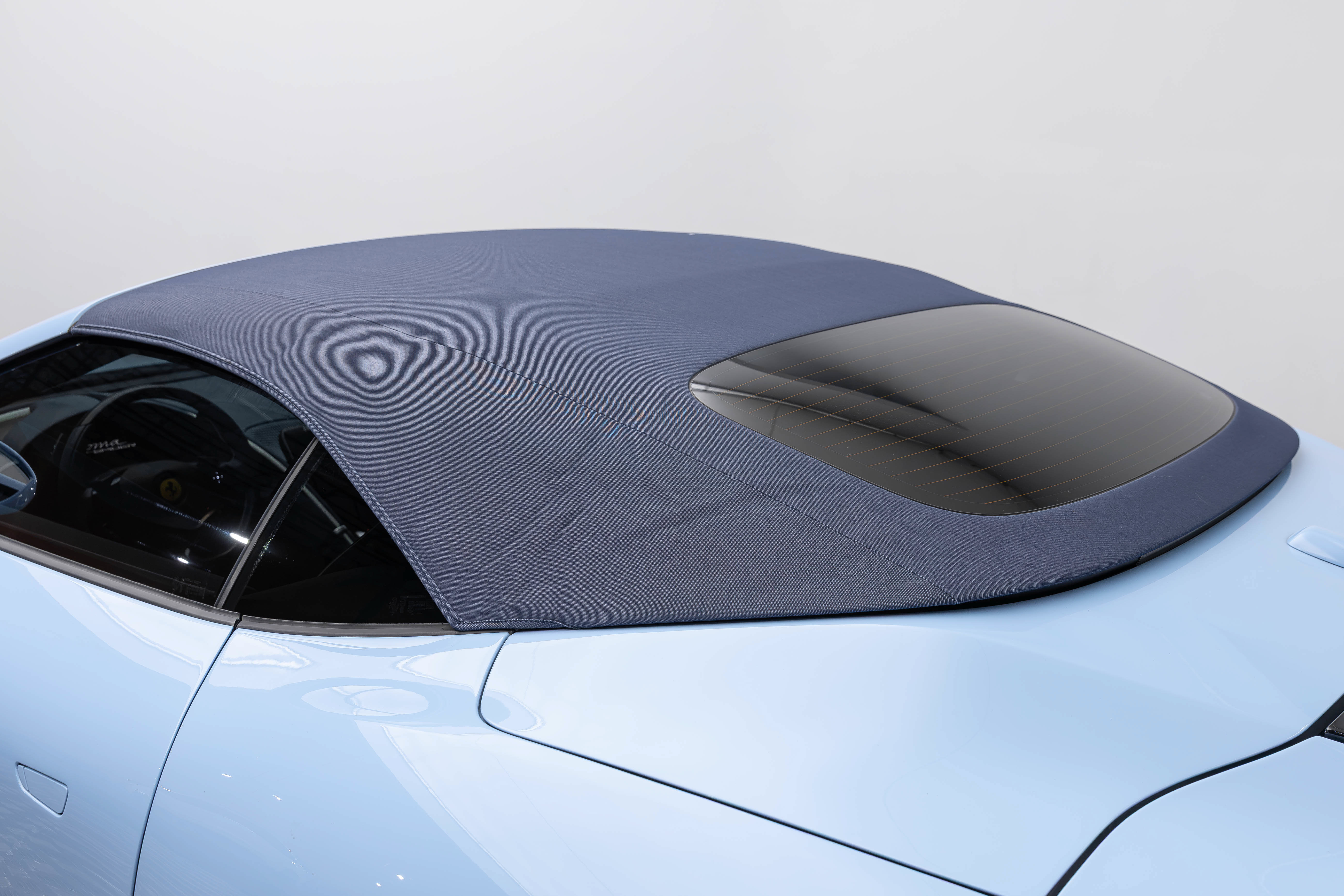 Certified 2025 Ferrari Roma Spider RWD image 64