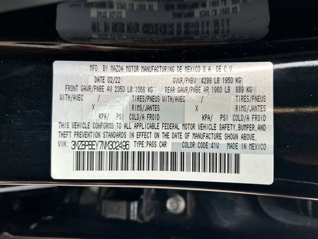 Used 2022 MAZDA MAZDA3 s image 31