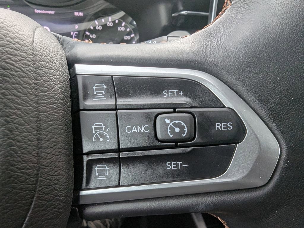 Used 2022 Jeep Compass Limited image 29